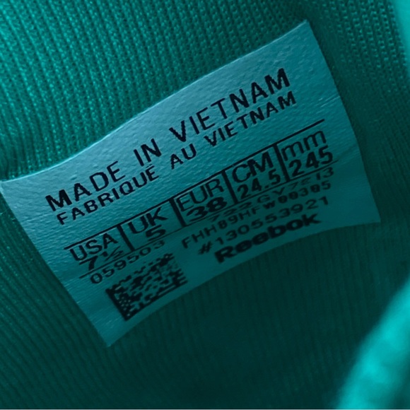 Reebok x Cardi B Club C V2 Emerald Green Sneakers Women’s Shoe Size 7.5 - Picture 12 of 12